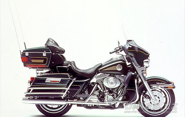 Harley-Davidson FLHTCUI Electra Glide Ultra Classic