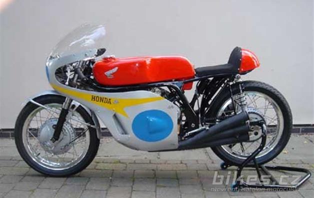 Honda RC174 Replika