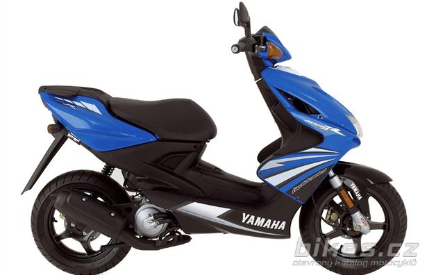 Yamaha Aerox R/Rossi Replica