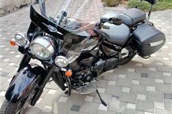 <span>Suzuki</span> Boulevard C90 T