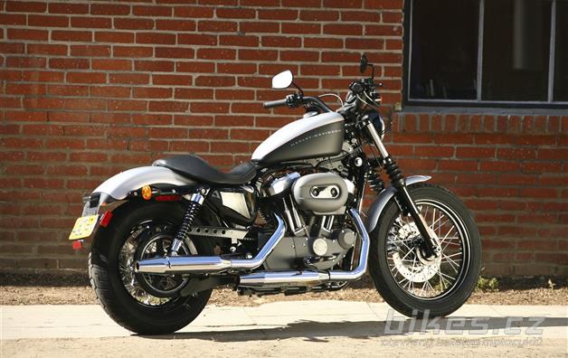 Harley-Davidson Sportster XL1200N NIGHTSTER