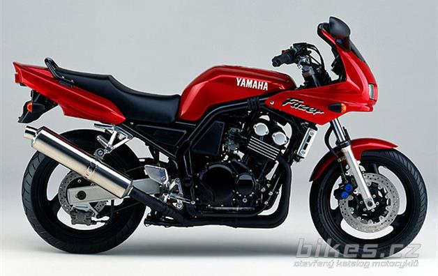 Yamaha FZS 600 FAZER