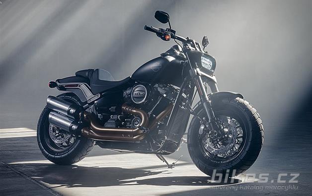 Harley-Davidson Softail Fat Bob Dark Custom