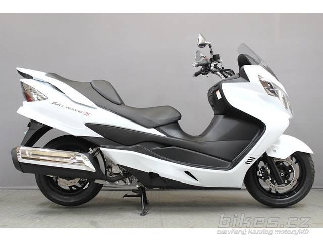 Suzuki sky wave 250