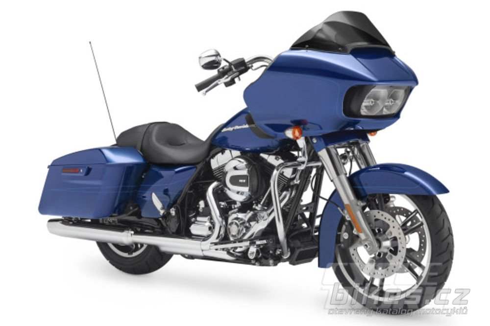 HarleyDavidson Road Glide 2015 technické parametry, názory