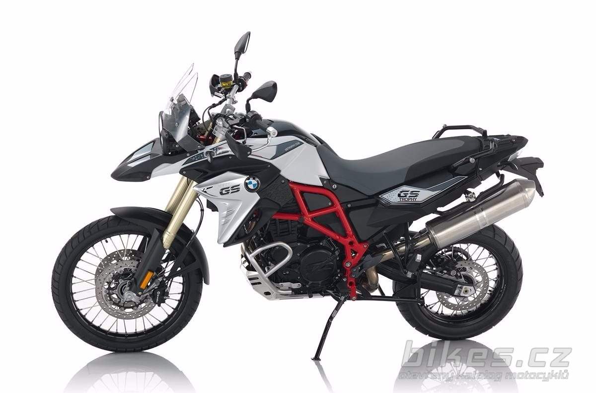 2017 bmw f800gs trophy review